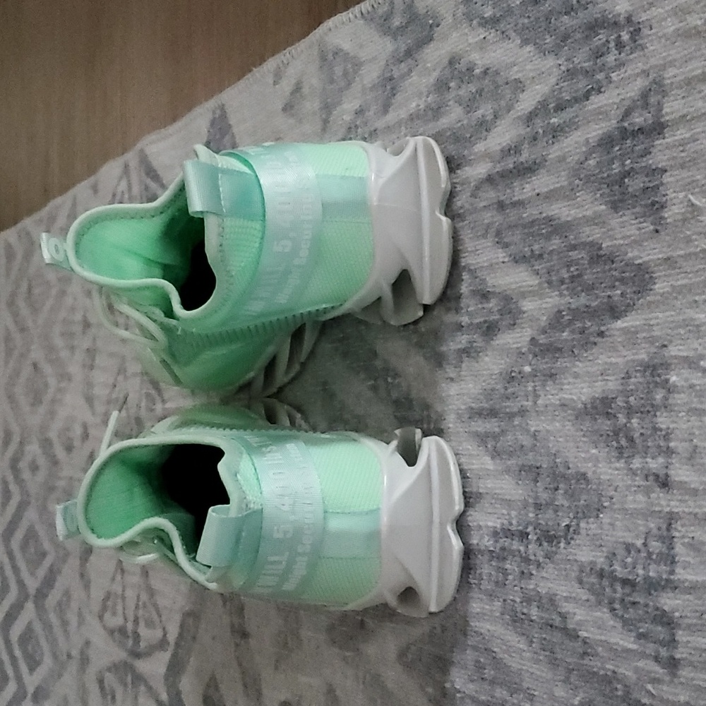 Mint Sneaker, Spring, Summer Aqua Shoe, Teal - Picture 5 of 5